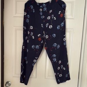 Jessica Simpson Blue and Red Cropped Pants with Floral Print